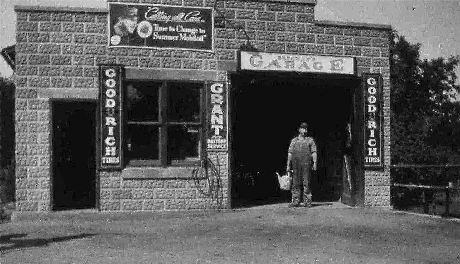 Bergmans Garage - click image!